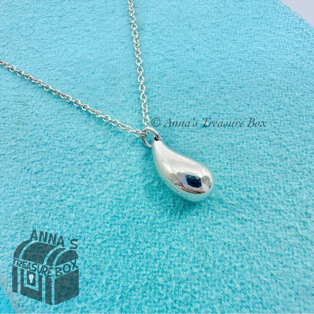 Tiffany & Co. 925 Silver Elsa Peretti Teardrop Pendant 18" Necklace (pouch)